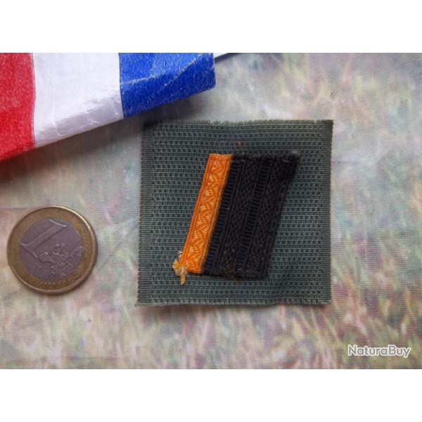 galon caporal chef Jonquille : tirailleurs, chasseurs, parachutistes de choc, chasseurs d'Afrique