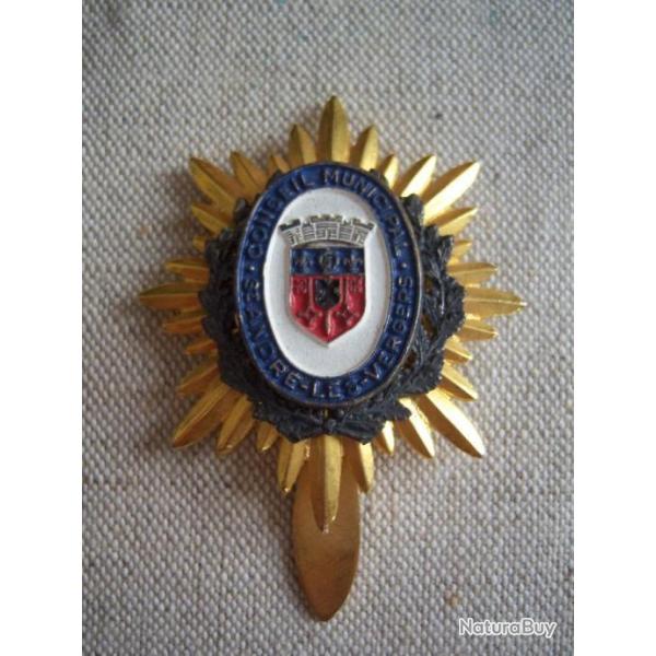 insigne de fonction conseil municipal standre les vergers Code postal 10120  Arrondissement Troyes