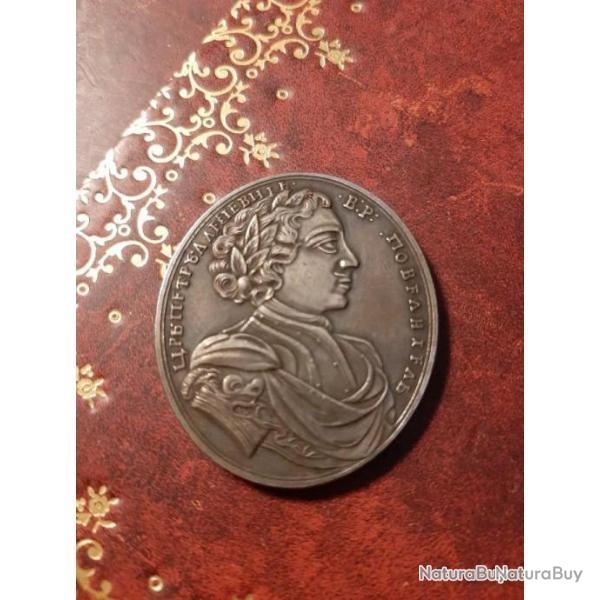 n�2  m�daille russe, argent ou m�tal argent� sans ruban