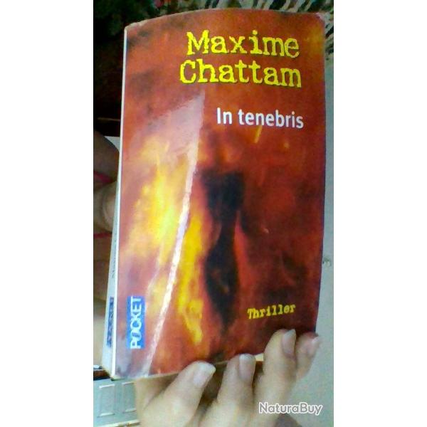 In tenebris par Maxime Chattam - Pocket -