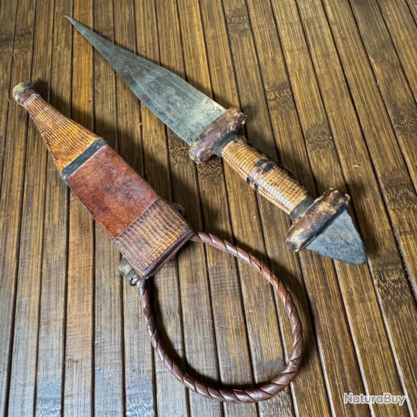 POIGNARD TEDDA TOUAR�GUE