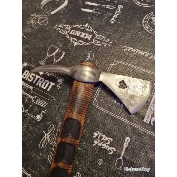 Tomahawk custom RMJ Ryan Johnson