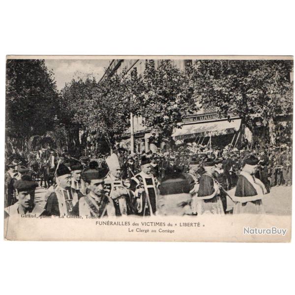 CPA - FUN�RAILLES des VICTIMES du " LIBERT� " Le Clerg� au Cort�ge N�3349