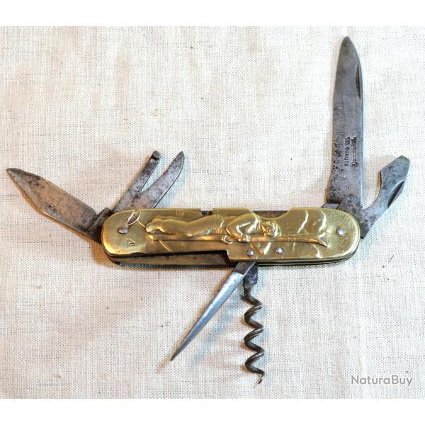 Canif plaquettes laiton � 6 fonctions Skieur et patineuse sign� AB ref CAB25CNR024