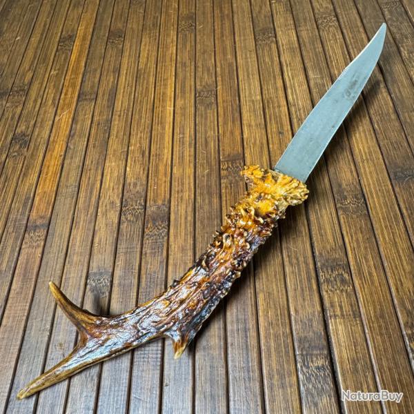 POIGNARD COUTEAU DAGUE MANCHE EN V�RITABLE BOIS DE CHEVREUIL