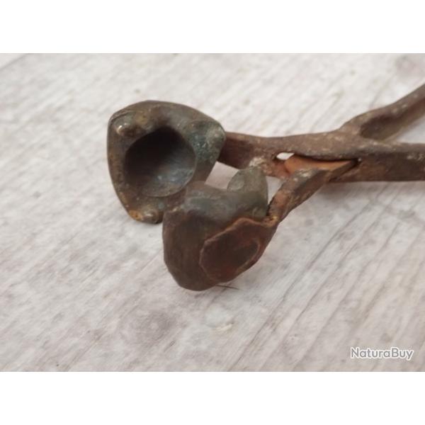 Moule � balle du XVIII si�cle