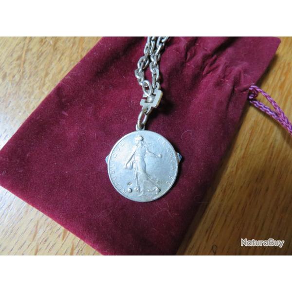 couteau onglier porte clef