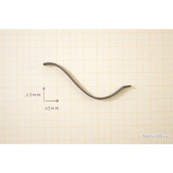 Ressort de revolver en S. Ressort de d�tente ou chien. (C)