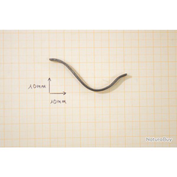 Ressort de revolver en S. Ressort de d�tente ou chien. (F)