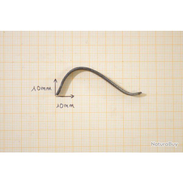 Ressort de revolver en S. Ressort de d�tente ou chien. (X)