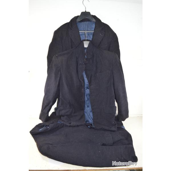 Lot de trois vestes anciennes style militaire, taille S. Reconstitution, th�atre, cin�ma costume