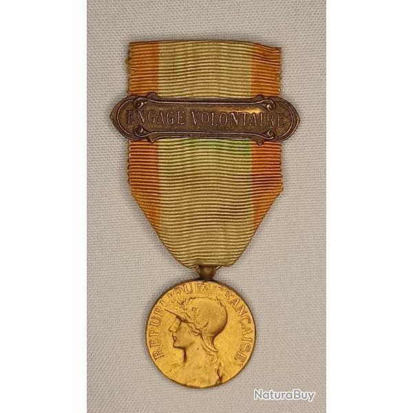 M�daille et agrafe Engag� Volontaire ann�es 30/40