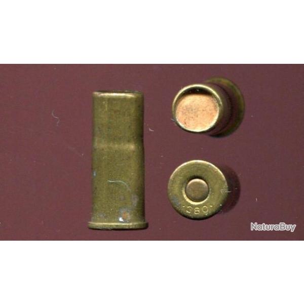 .380 Bull Dog - � grenaille - �tui laiton de forme bouteill� - marquage : 380