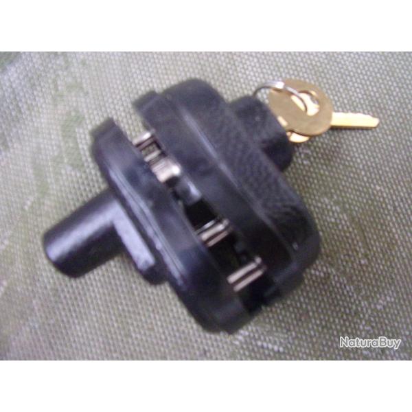 verrou de pontet avec clefs