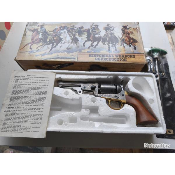 R�plique poudre noire Pietta 1851 Navy Yank Yankee grav� Cal.36