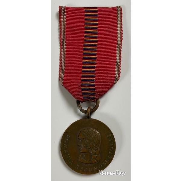 Roumanie : M�daille comm�morative de la Croisade contre le communisme