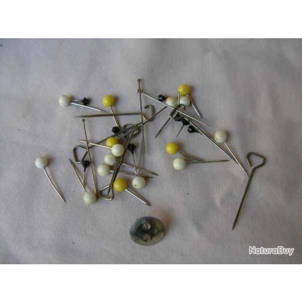 LOT DE 34 ATTACHES POUR BROCHES PIN'S PENDENTIFS 5 MOD�LES DIFF�RENTS A PLANTER SUR SUPPORT