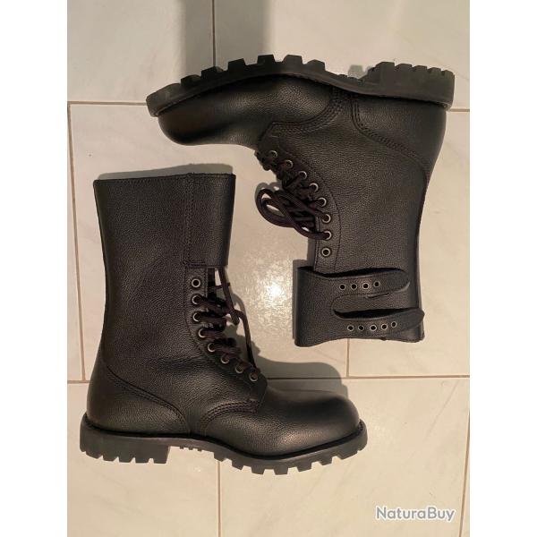 Rangers / brodequins T43