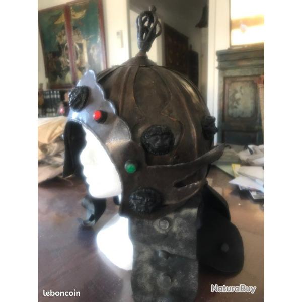 vintage - casque guerrier tib�tain verroterie et lamelles cuir - structure m�tallique