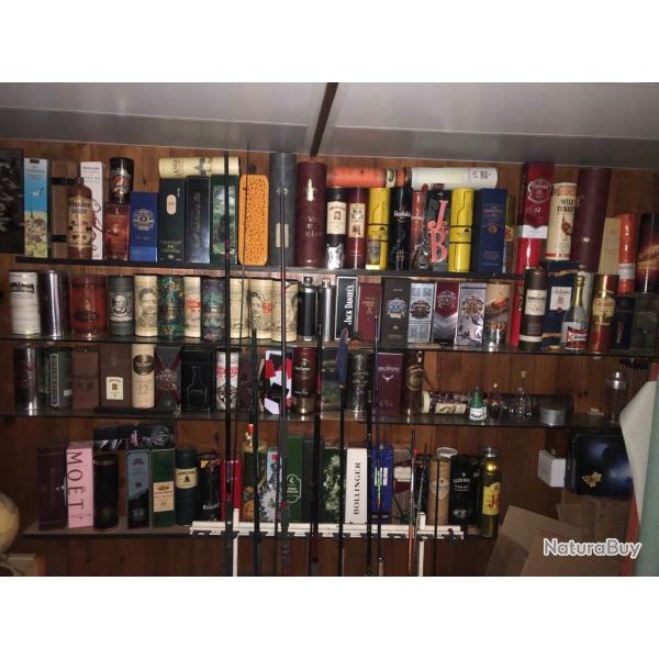 COLLECTION ETUIS, BOITES VIDES  A BOUTEILLES