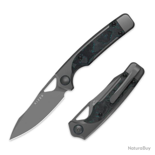 Couteau Kizer Ara Lame Acier S45VN Stonewash Manche Titane & Camo Carbone Liner Lock KI3729A2