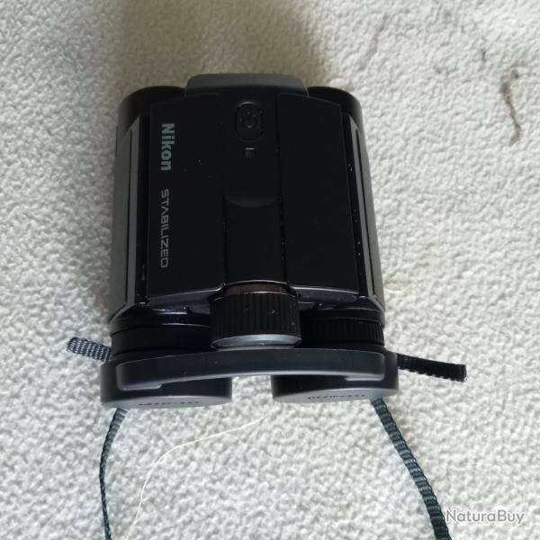 vent jumelles NIKON stabilit� 12 x 25 , neuve , 550 � , frais de commission et port compris