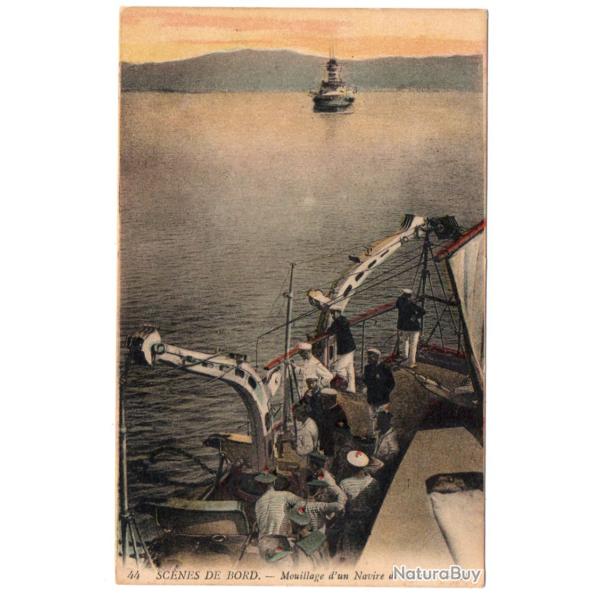 CPA - MARINE MILITAIRE -SC�NE DE BORD - Mouillage d'un Navire de Guerre  -N�3521