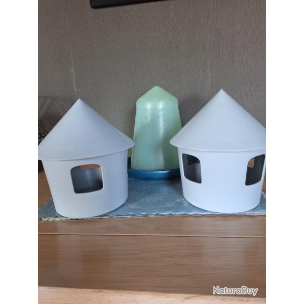 mangeoire et fontaine pour oiseaux