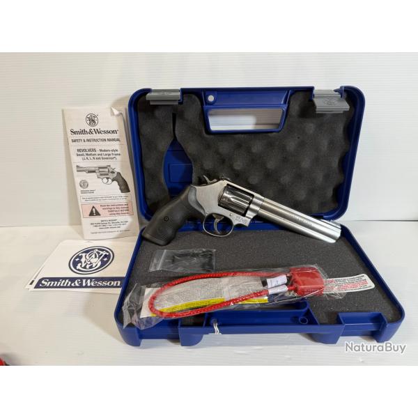 CATEGORIE B REVOLVER SMITH ET WESSON CAL 22LR 617 10 COUPS  GARANTIE 2 ANS FRAIS DE PORT OFFERT