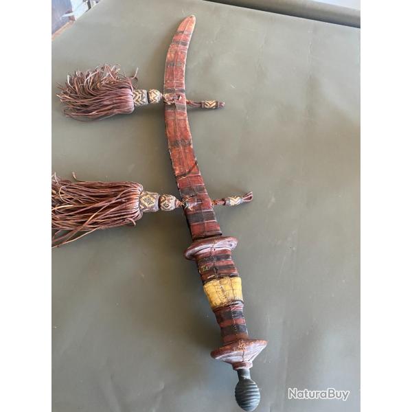 Sabre Touareg  belle fabrication de l'artisanat Touareg il nous arrive du d�but du XX �si�cle