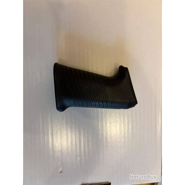 FAL M�trique, POIGNEE PISTOLET