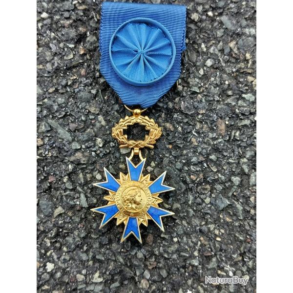 MEDAILLE ORDRE NATIONALE DU MERITE OFFICIER ORDONNANCE