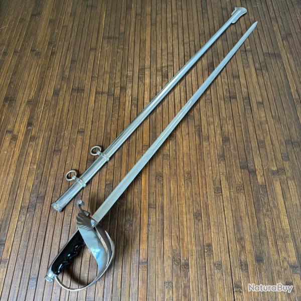 SUPERBE SABRE 1888 D'OFFICIERS SUP�RIEUR D'INFANTERIE ITALIE LAME GRAV�E �TAT PARFAIT WW1