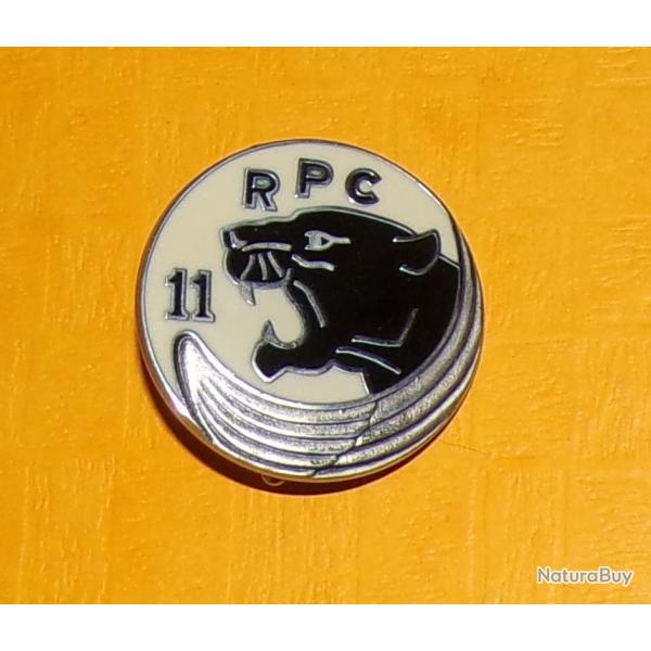 11� R.P.C, argent� mat, flanc 2.9 mm, �pingle sertie , rondache argent�e blanche sigle 11 R P C t�te