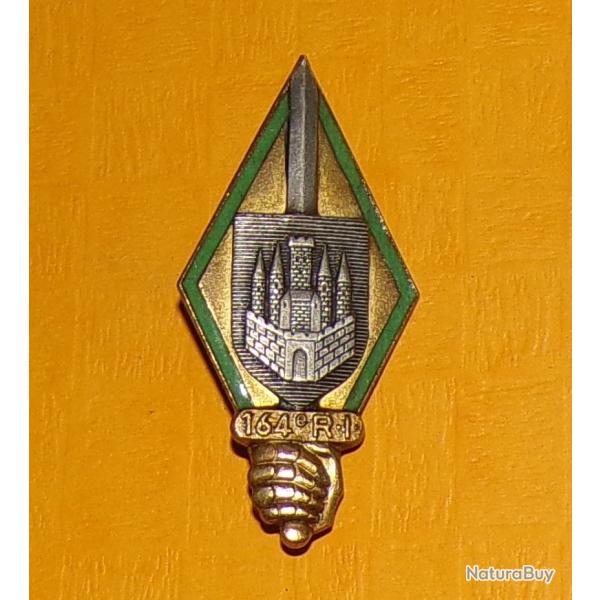 164� R�giment d'Infanterie, �mail, chiffres sur garde, dos lisse , losange jaune orn� de vert, � une