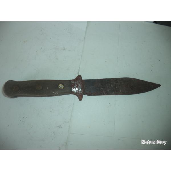 couteau les deux diables lame acier de 13 cm