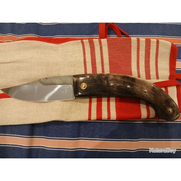 MAGNIFIQUE COUTEAU BASQUE.