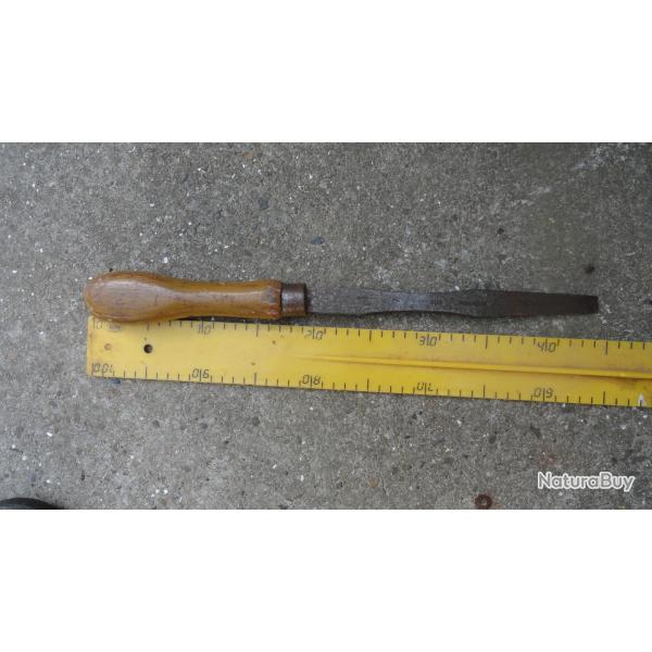 Tournevis Peugeot 14/18 dat� 1918