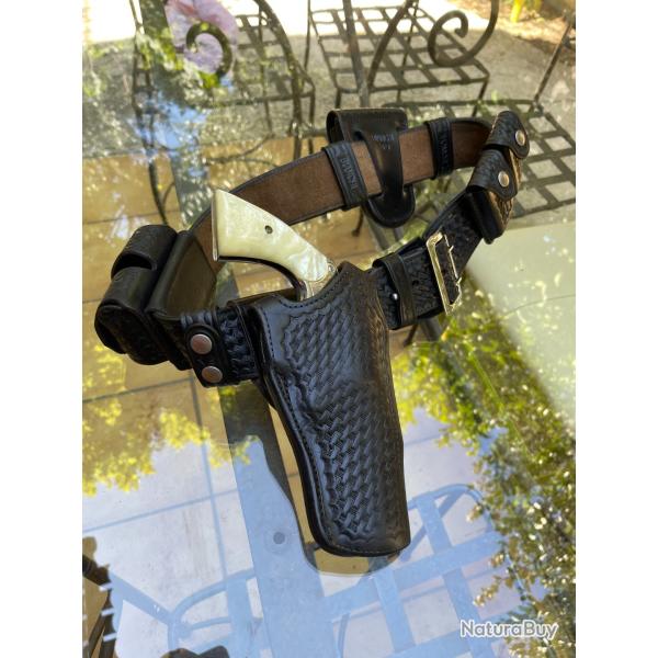 ceinture compl�te policier US ann�e 70-80