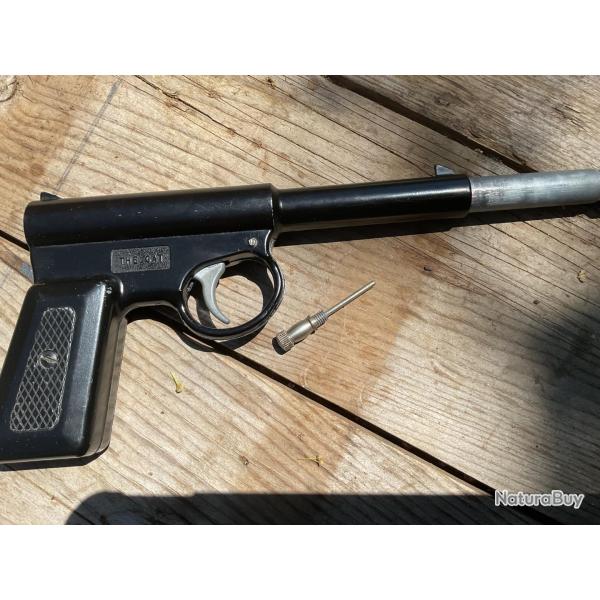 Pistolet T.J.H & SON