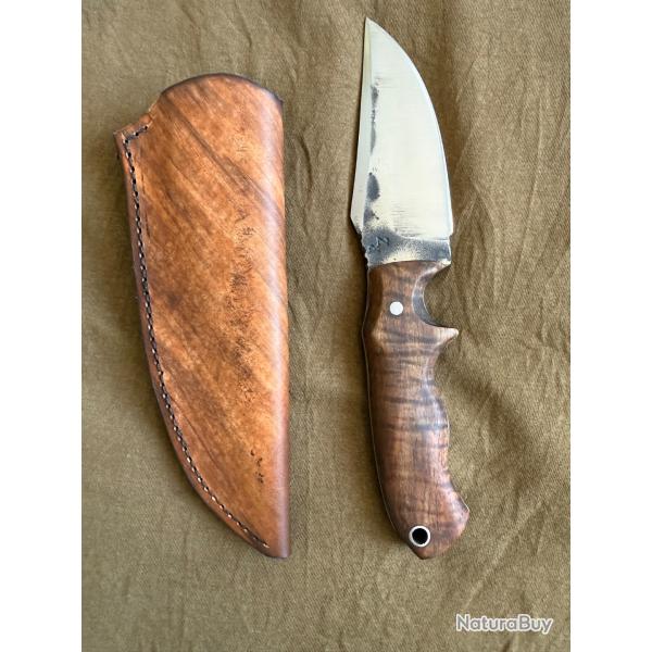 Couteau bowie de chasse/buschcraft forg�