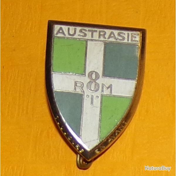 8� R�giment d'Infanterie Motoris�, �mail, dos vaguel�s , �cu � croix blanche et cantons verts et gri