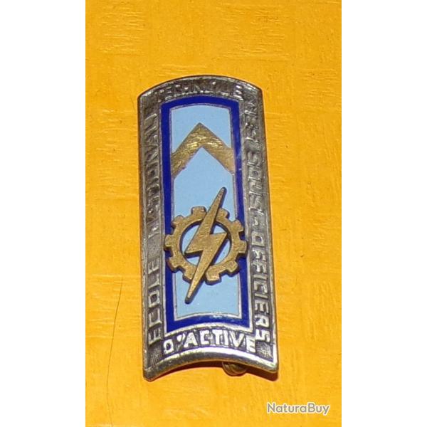 Ecole d'Enseignement Technique Arm�e de Terre, embouti, anneaux , FABRICANT DRAGO PARIS   ,HOMOLOGAT