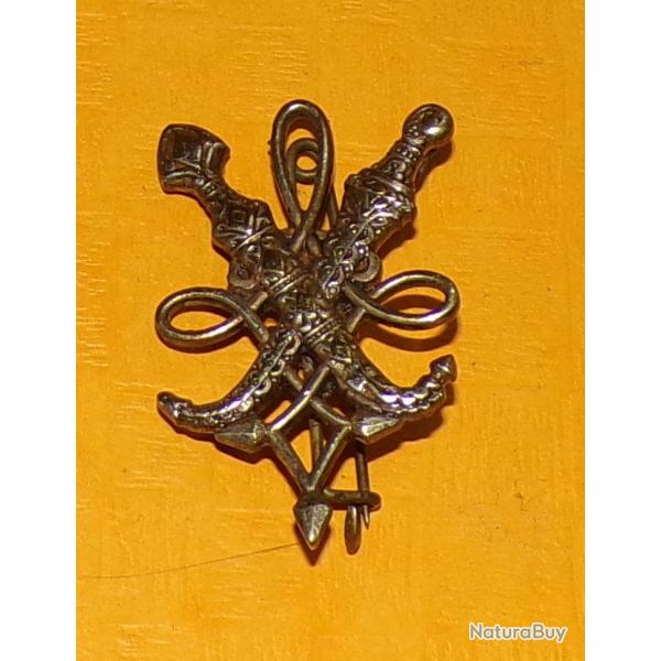 Service des Affaires ALGERIENNES, (12/Pl.8) dos guilloch� (ANC) ,2 koumias crois�s et brochant sur u