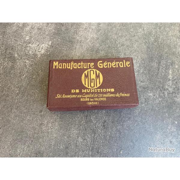 Tr�s belle boite d'�chantillons publicitaires de bourres brevet�es Manufacture G�n�rale de Munitions