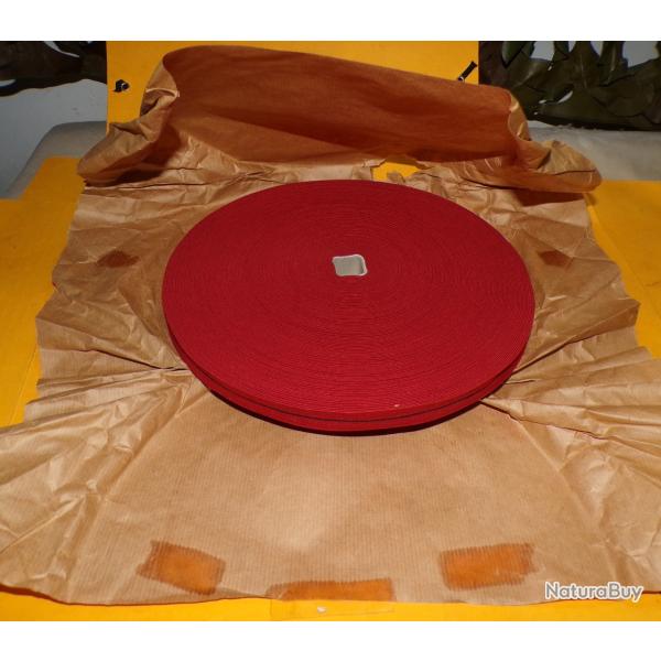 ROULEAU DE GALON ROUGE AVEC LISERE NOIR  POUR L'ARMEE FRANCAISE , FABRICATION FRANCAISE  , ETAT NEUF