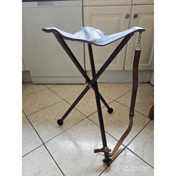 Vends Siege de chasse Marque Sporfabric tout en cuir