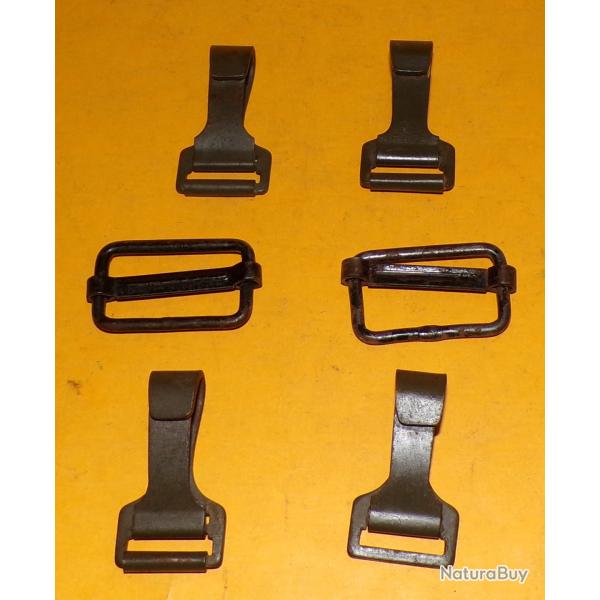 LOT DE 4 CROCHETS PLATS  + 2 PASSANT EN METAL POUR REPARATION MUSETTE OU SAC  ,BON ETAT