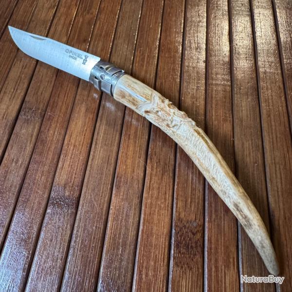 OPINEL N7 CUSTOM ARTISANAL UNIQUE MANCHE POINTE BOIS DE CERF SCULPT� D'UN CERF