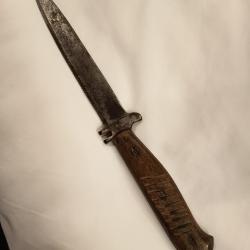 tr&egrave;s rare couteau de botte de combat &agrave; dent de scie allemand 14/18
